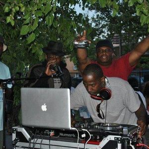 Meet your Posher, Joenyce